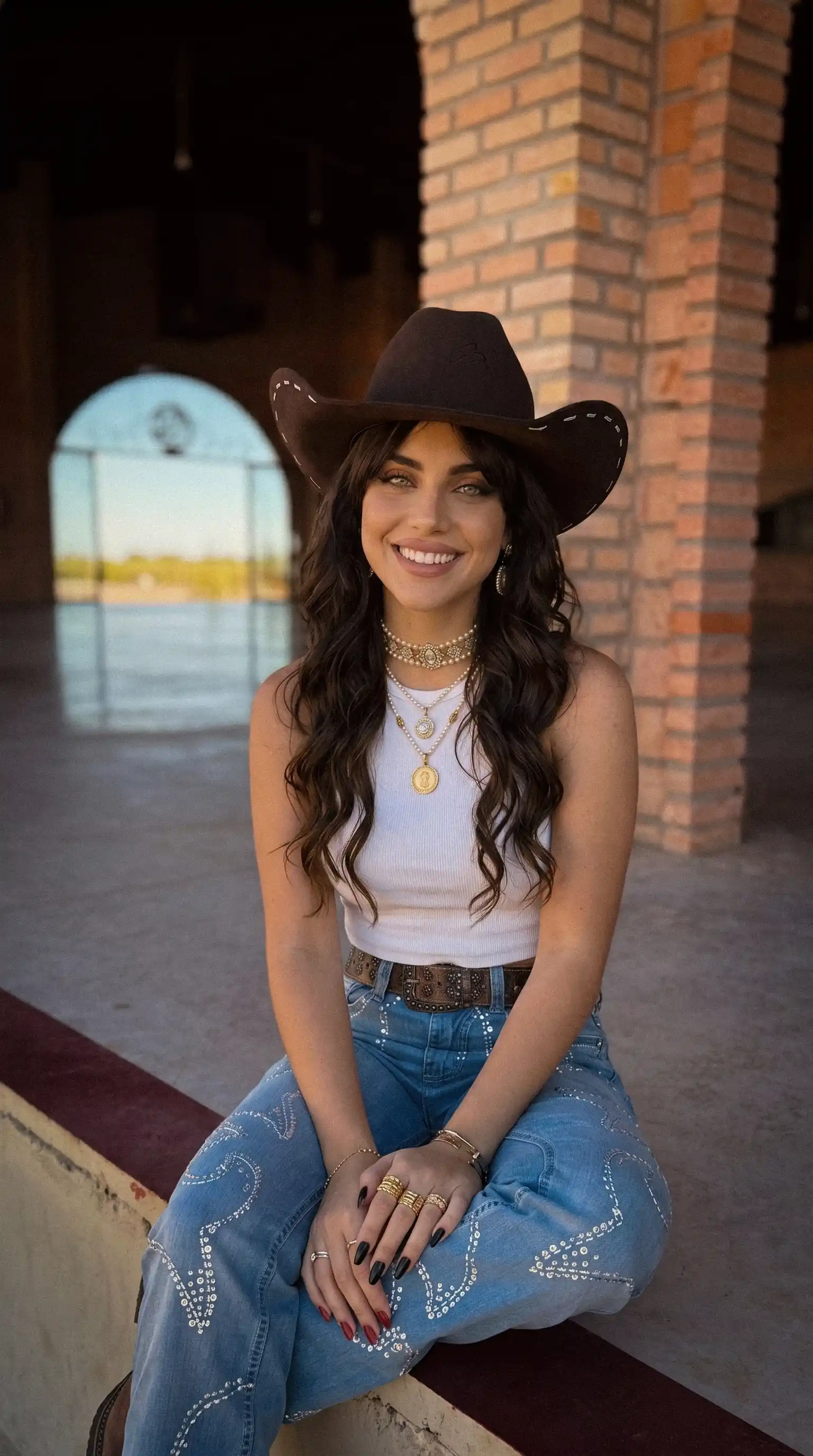 Isabel Flores